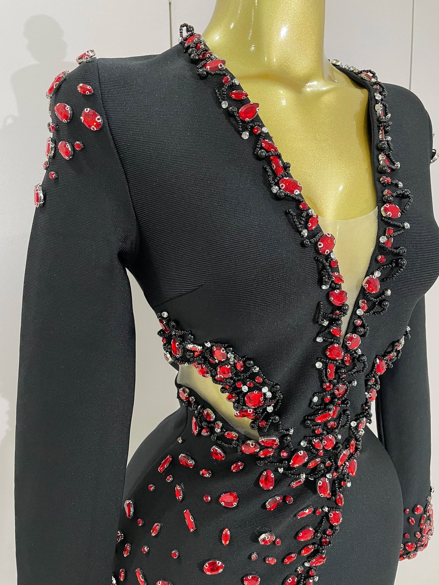 Vestido Rubí Nocturno