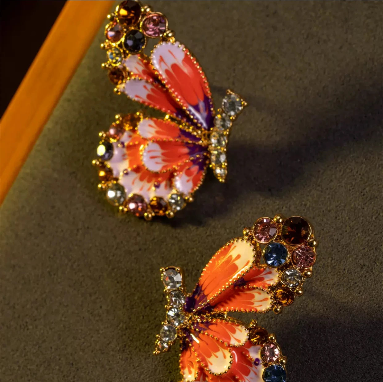 Aretes Mariposa Real