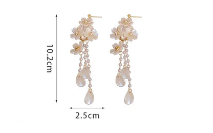 Serena Pearl Earrings