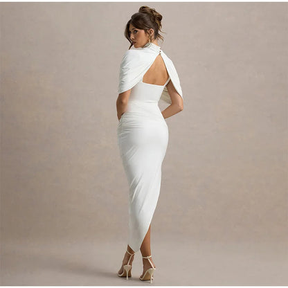 Vestido Rubí Sofisticado