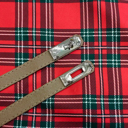 Vestido Rubí Atemporal