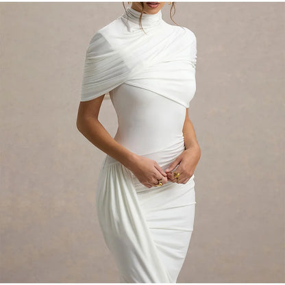 Vestido Rubí Sofisticado
