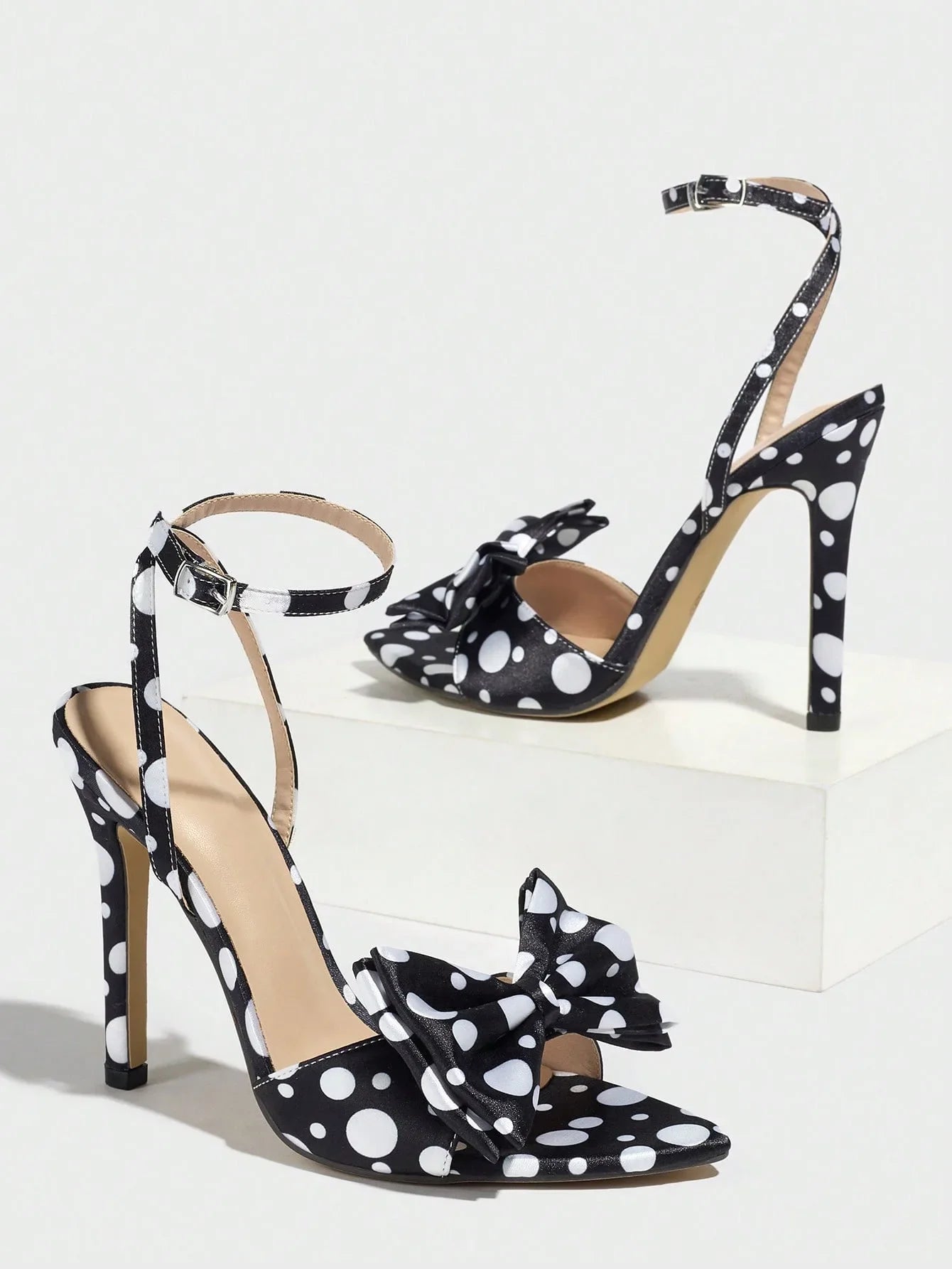 Chic Polka Dot Sandals