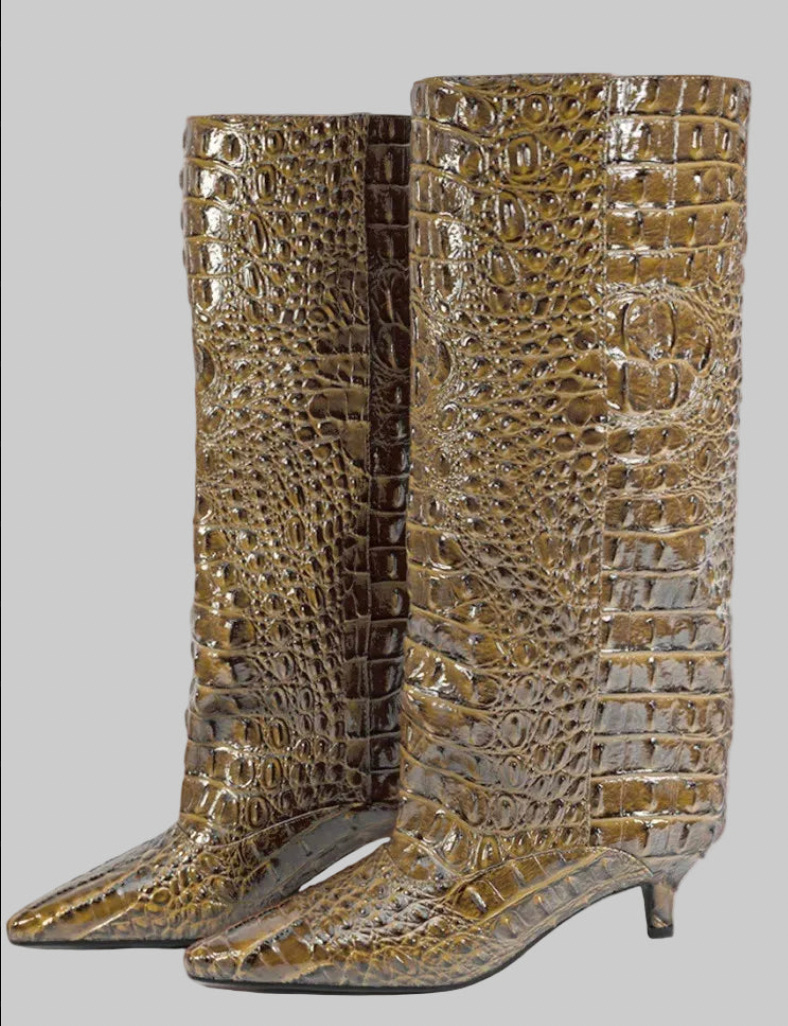 Lorienne Boots