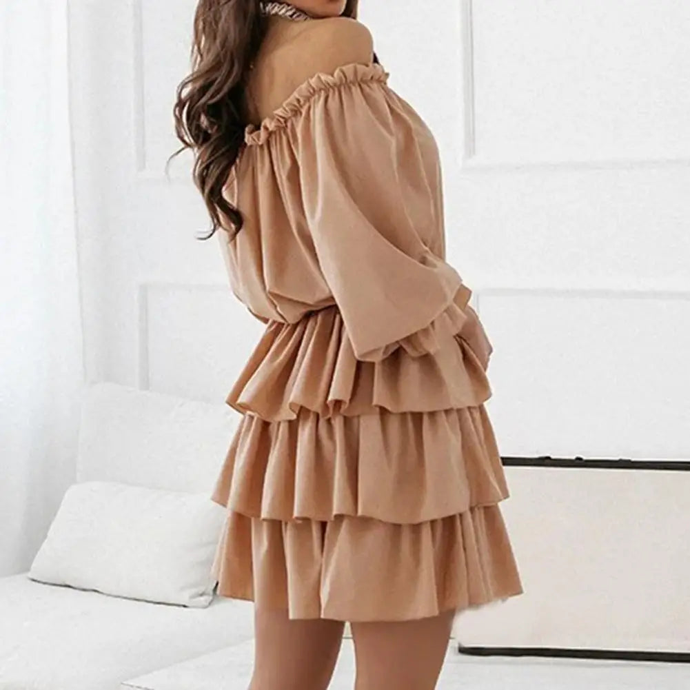 Vestido corto de Sabrina